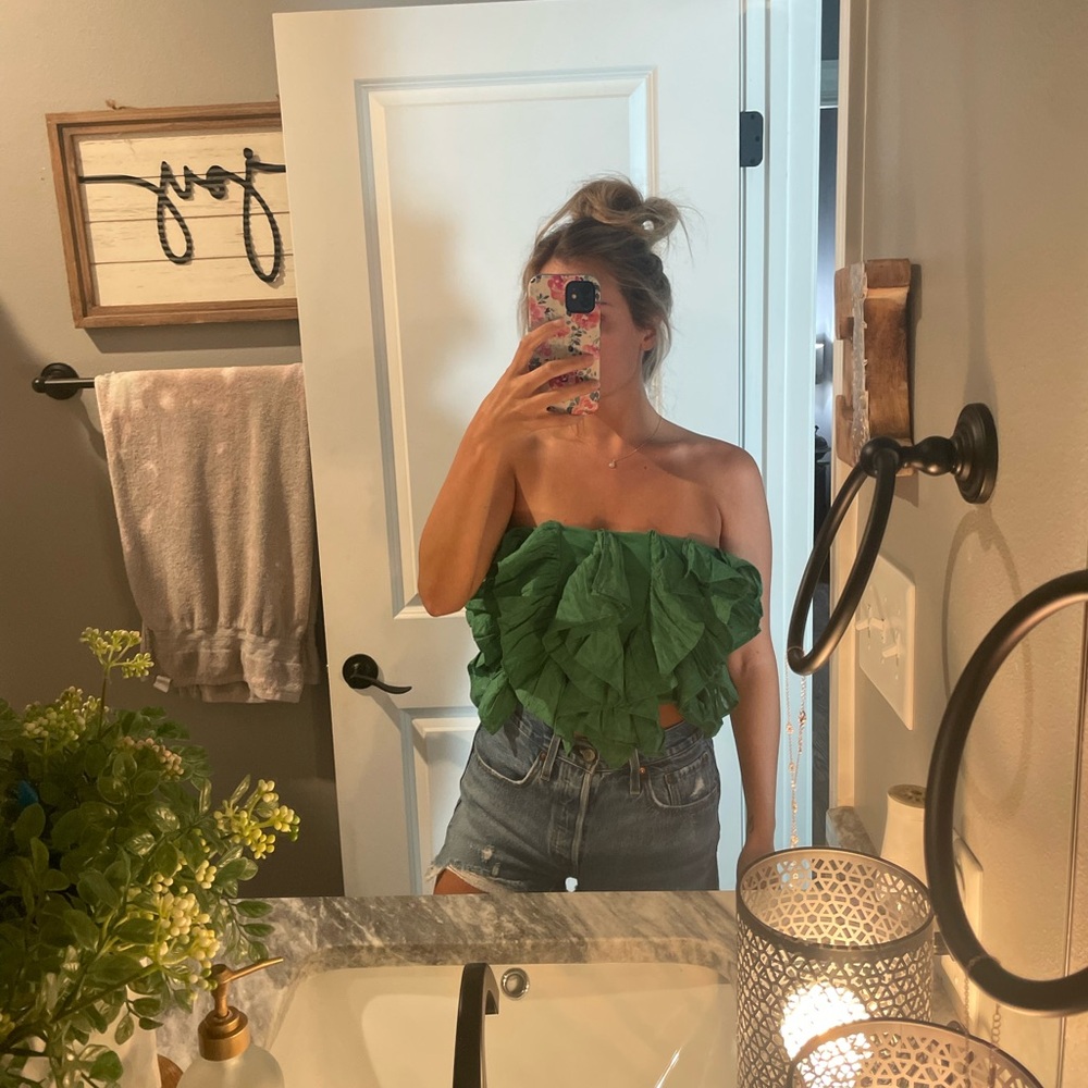 ANTHROPOLOGIE Green Ruffle Off-Shoulder Top